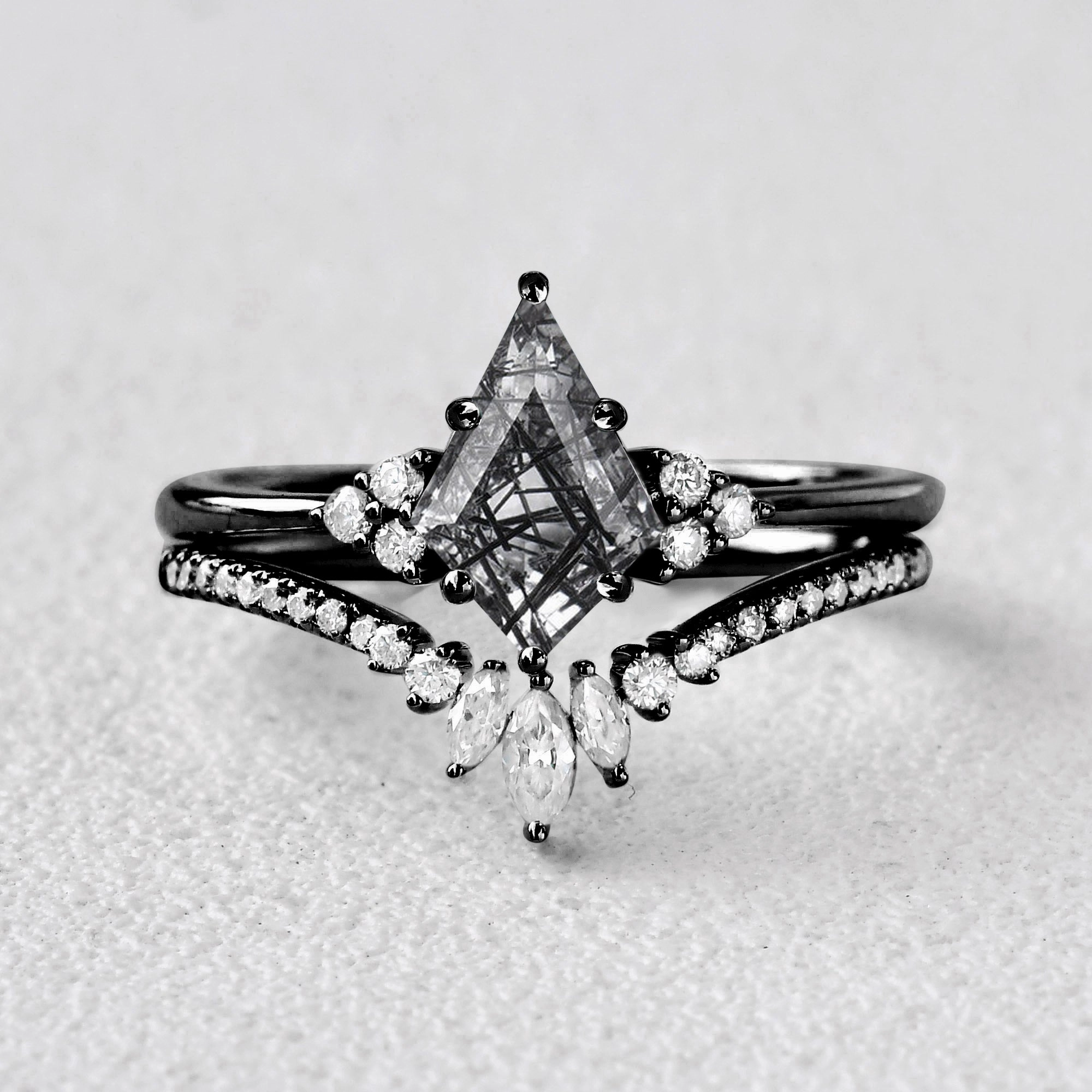 Premium Style Daily Essential Black Gold Moss Agate Engagement Ring Set 2pcs - Lydia