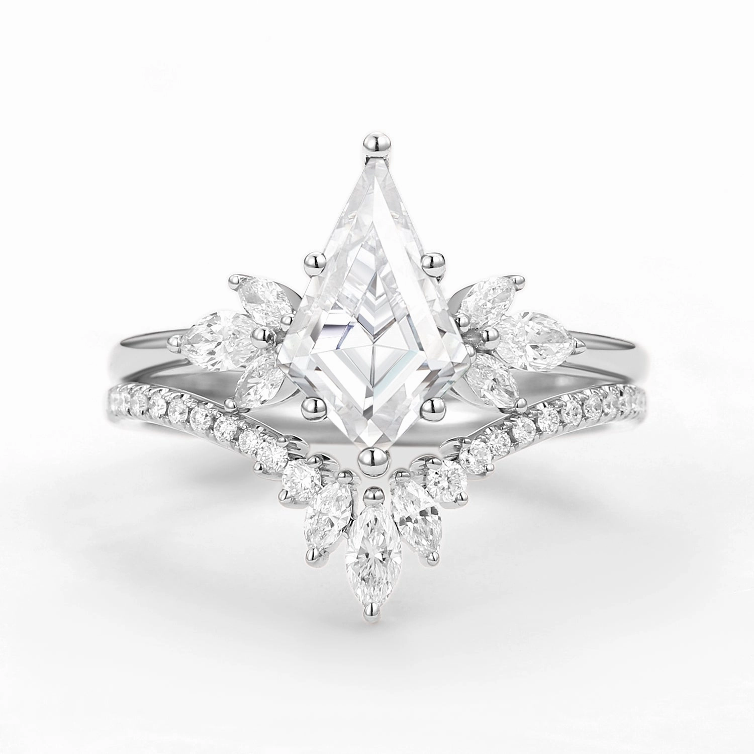 Gleaming Edge Chic Layer Fairy Ring - Kite Cut Moissanite Butterfly Engagement Ring Set 2pcs