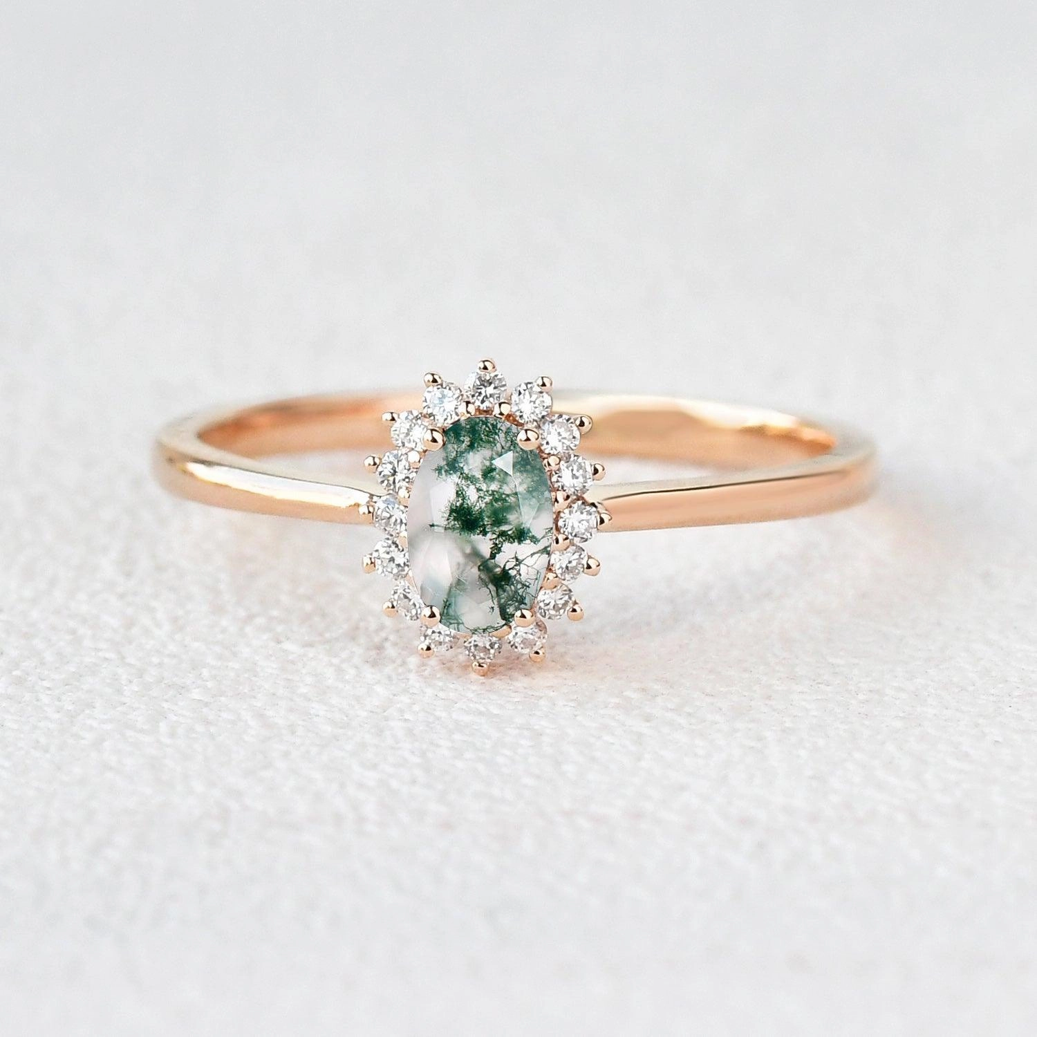 All Outfit Oval Moss Agate & Moissanite White Gold Ring - Lewis