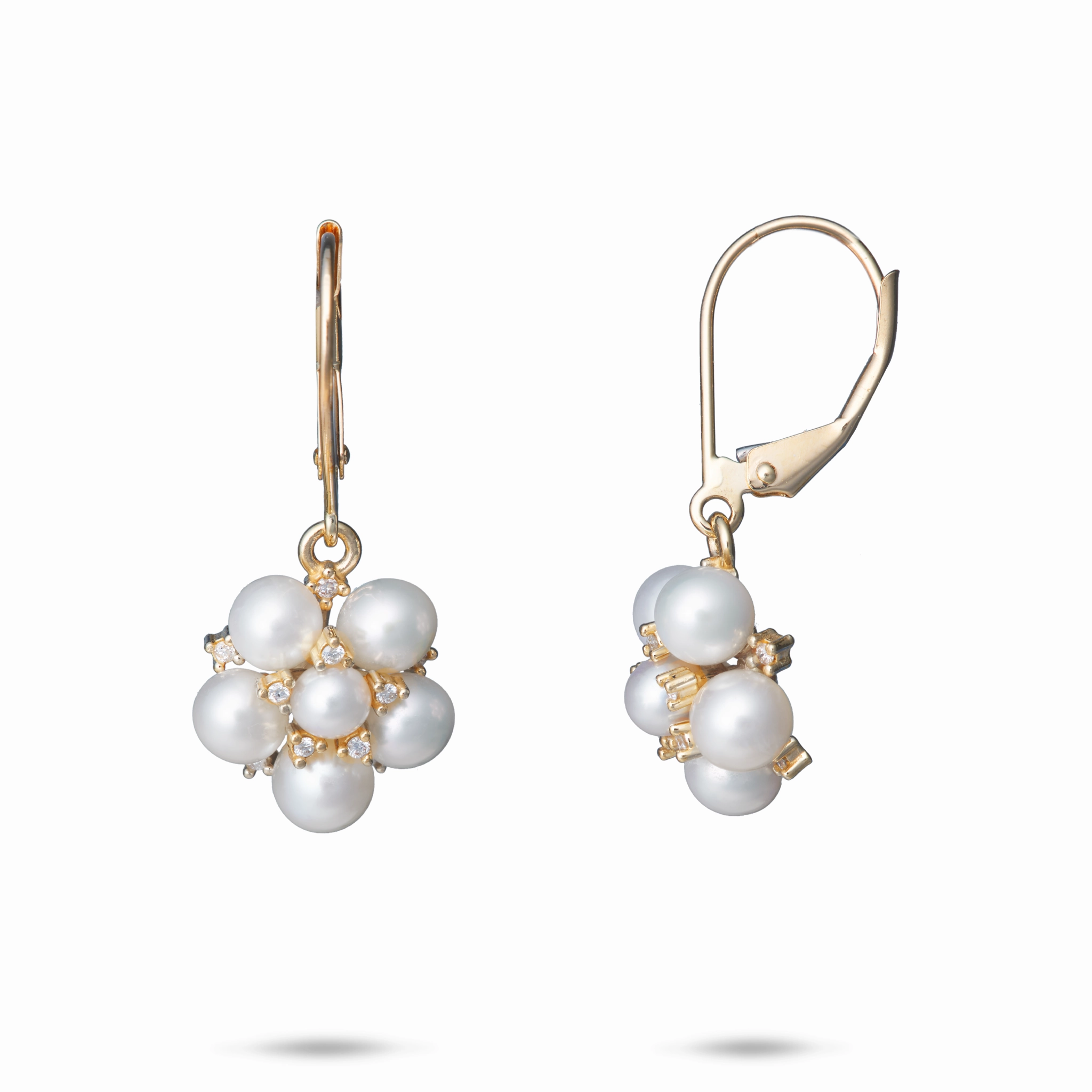 Luxury Choice Vibrant Look Tiny Bubbles Freshwater White Pearl Earrings in Gold with Diamonds
