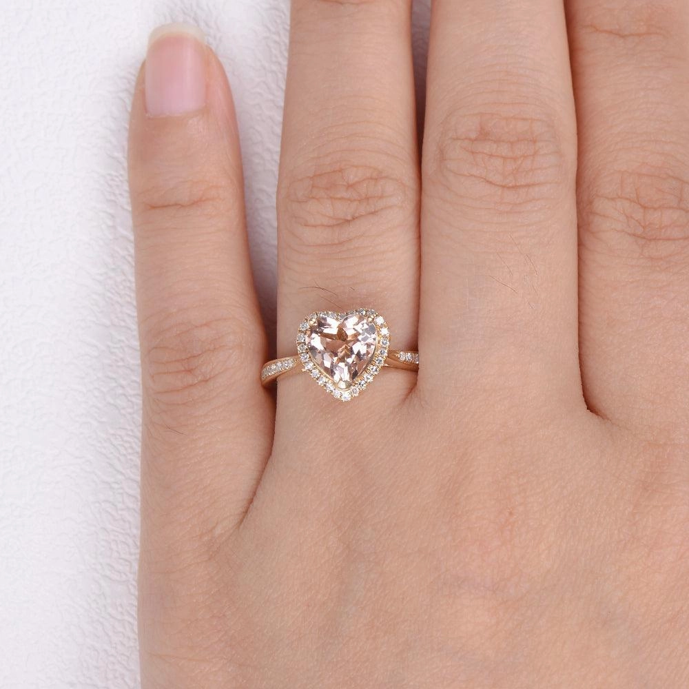 Minimal Detail 2.0ct Heart Shaped Morganite Classic Halo Ring