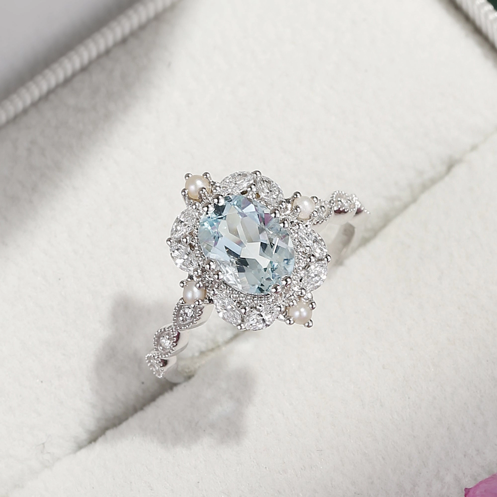 Oval Aquamarine Gold Halo Engagement Ring - Bay Minimal Glow