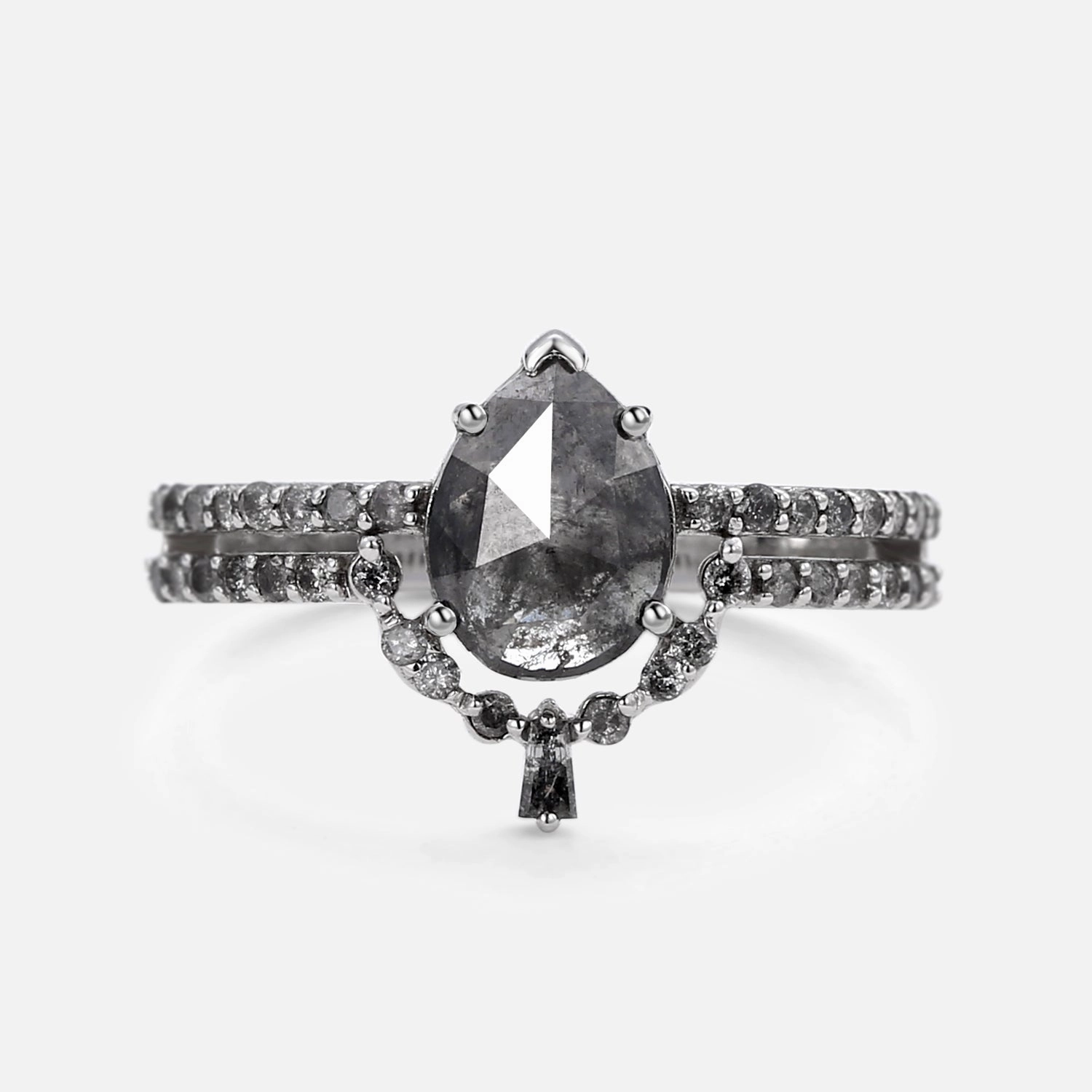 Pear Cut Salt and Pepper Diamonds Unique Ring Sets 2pcs Pioneering Art Budget Object