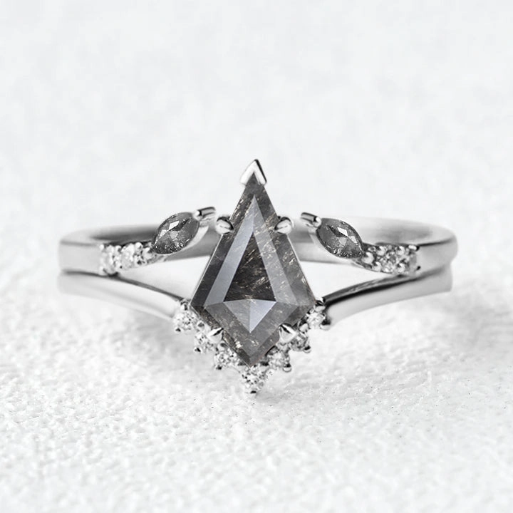 Crisp Lines Lightweight Fit Salt and Pepper Diamonds Kite Cut Leafy Ring Set 2pcs