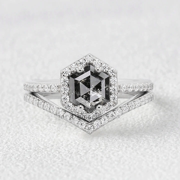 Hexagon Salt and Pepper Diamonds Stacking Engagement Ring Set 2pcs Artisan Shape Exquisite Craft
