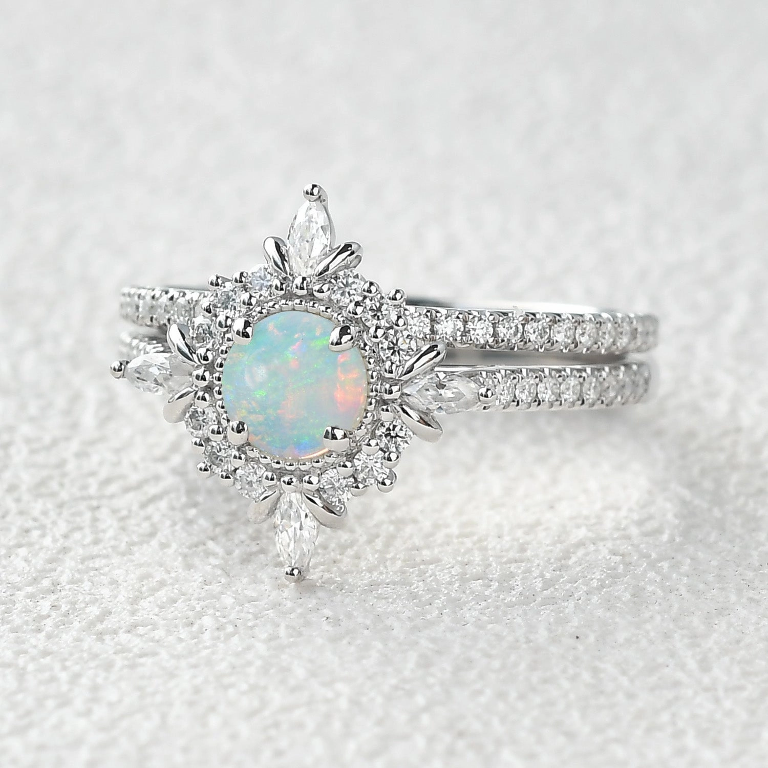 Round Cut Opal Floral Cluster Engagement Ring Set 2pcs Chic Accessory