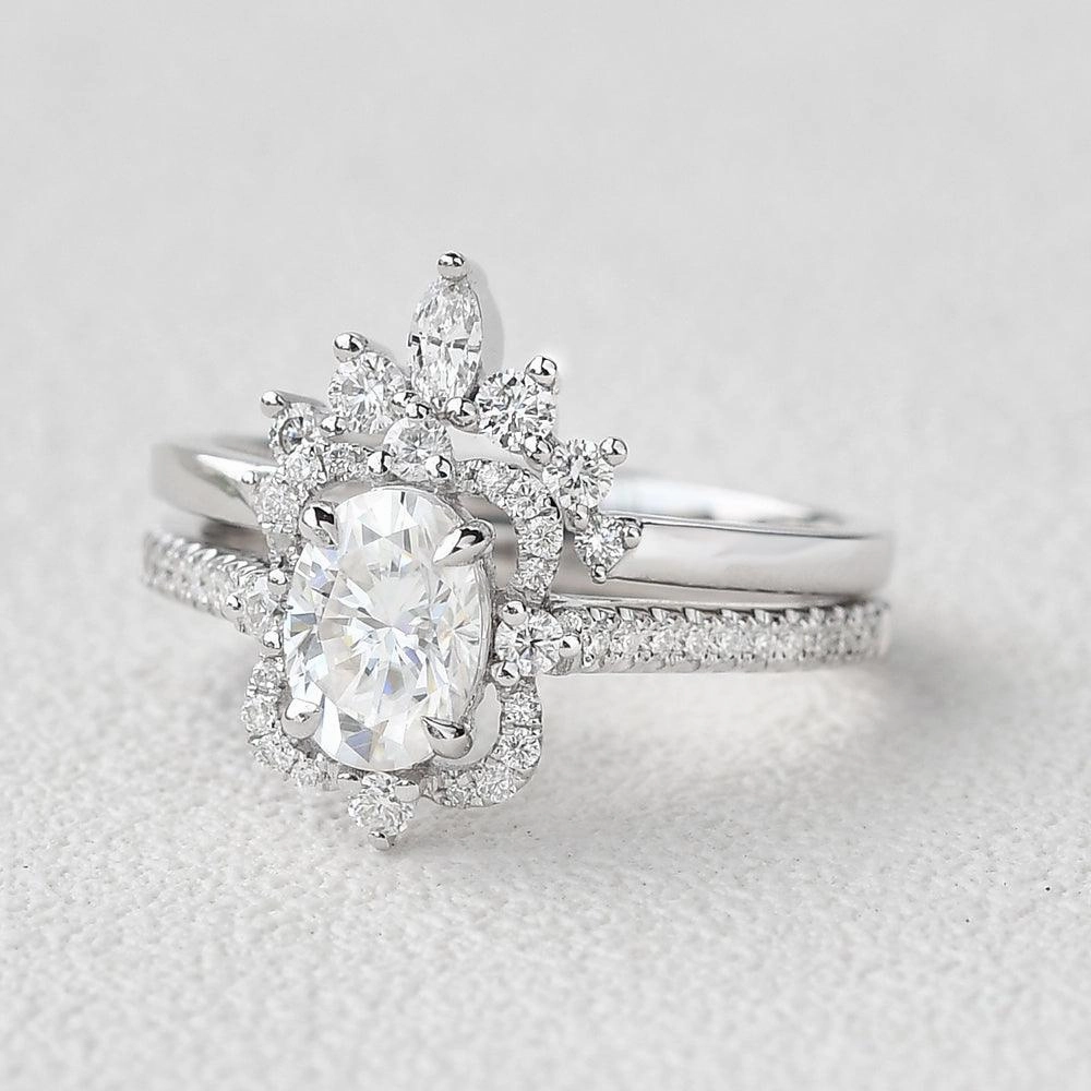 Fashionable Jewelry Classic Memento 1.5ct Oval Moissanite Art-Deco Cluster Ring Set 2pcs