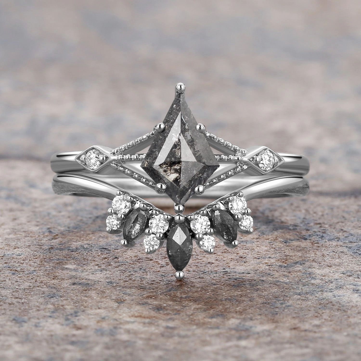 Contemporary Memento Kite & Marquise Salt and Pepper Diamonds Black Engagement Ring Set 2pcs