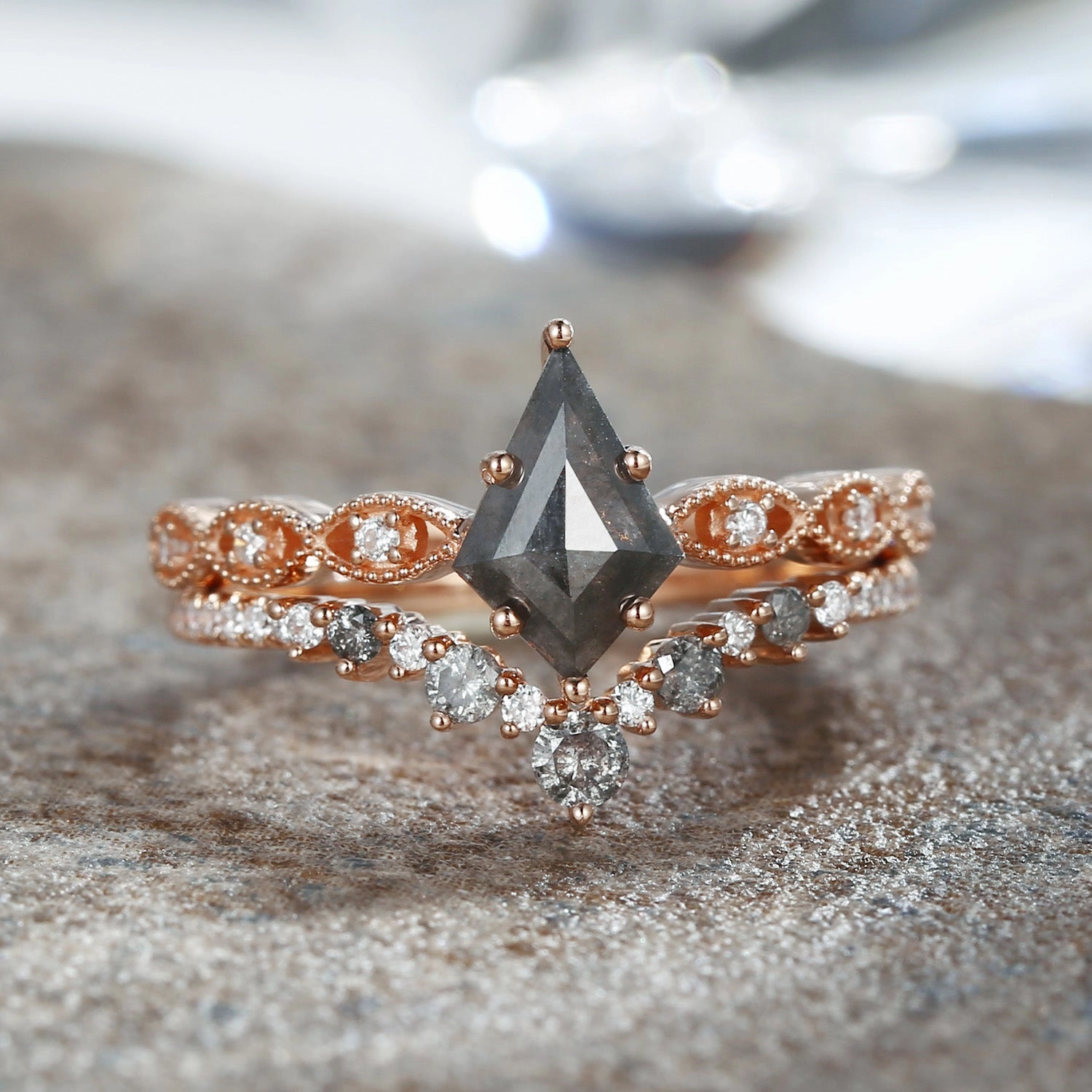 Convenient Appearance All Year Kite & Round Salt and Pepper Diamonds Character Engagement Ring Set 2pcs - Winona