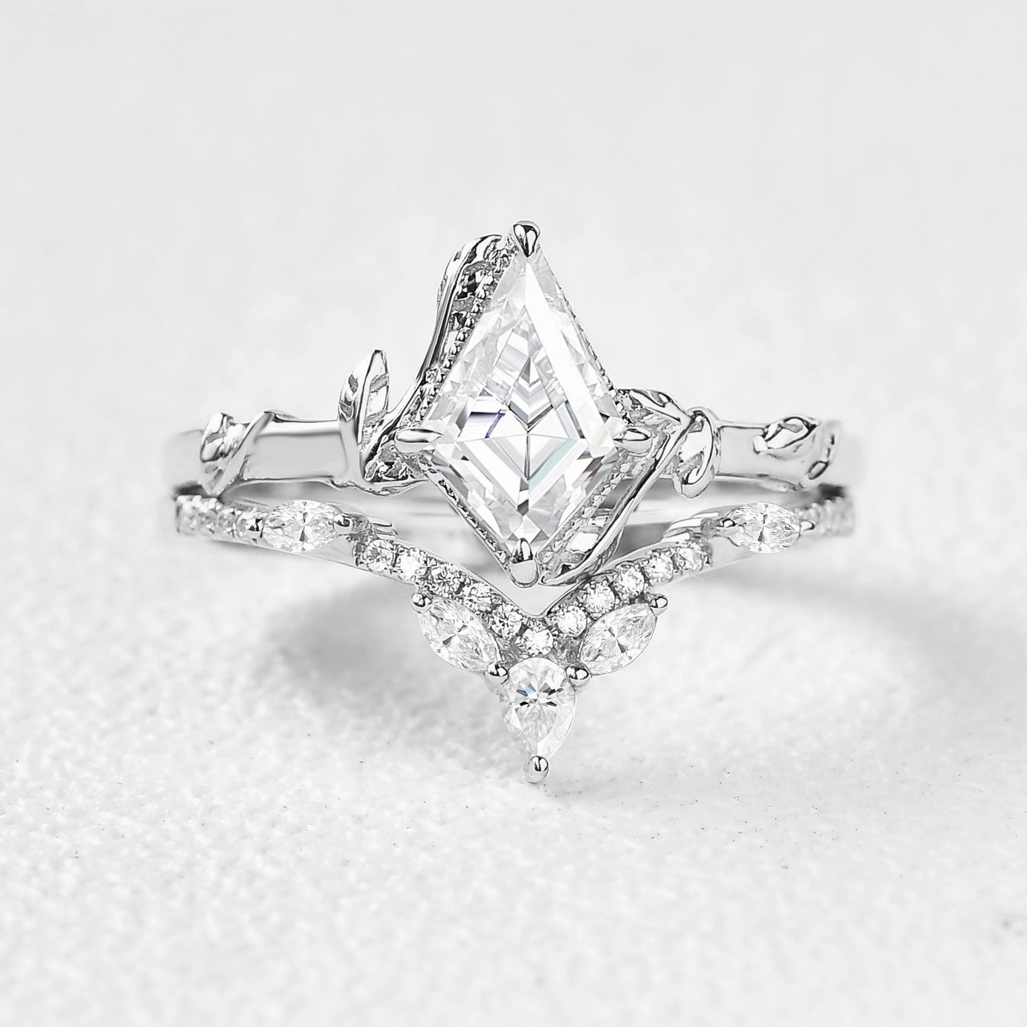 Kite Cut Moissanite Leafy Engagement Ring Sets 2pcs - Lark Layering Choice