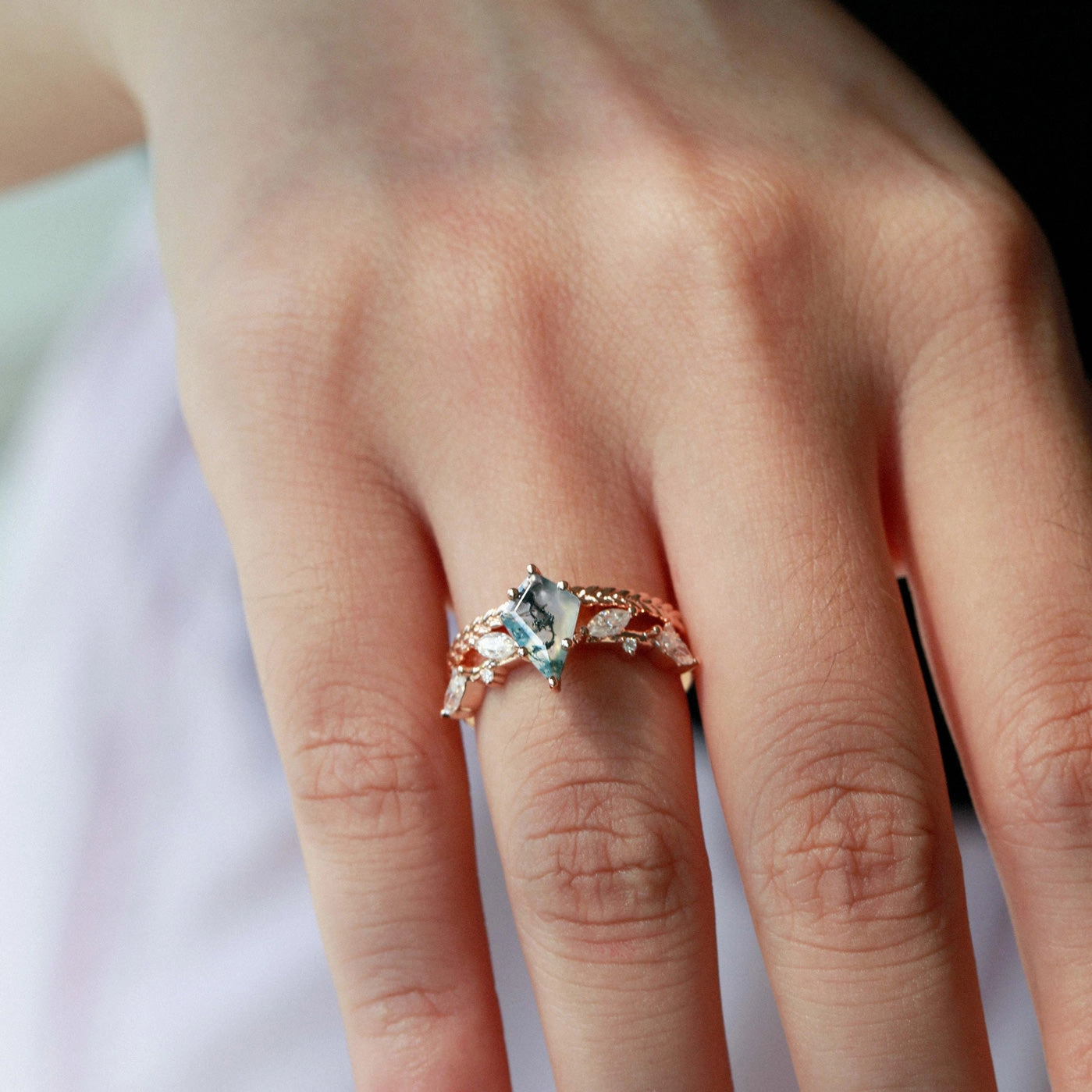 Kite Cut Moss Agate Leafy Vintage Engagement Ring Set 2pcs - Kelp gift set Romantic Look