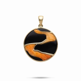 Sparkling Detail Timeless Grace Lava Flow Black Coral and Spiny Oyster Pendant in Gold - 22mm