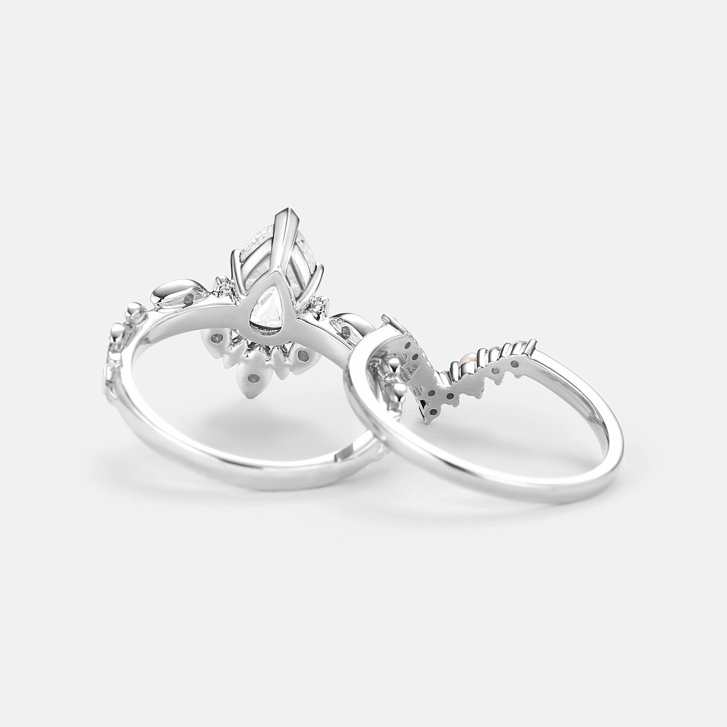 Contemporary Design Value Article Leafy Cut Pear Lab Grown Diamond & Pearl Ring Set 2pcs