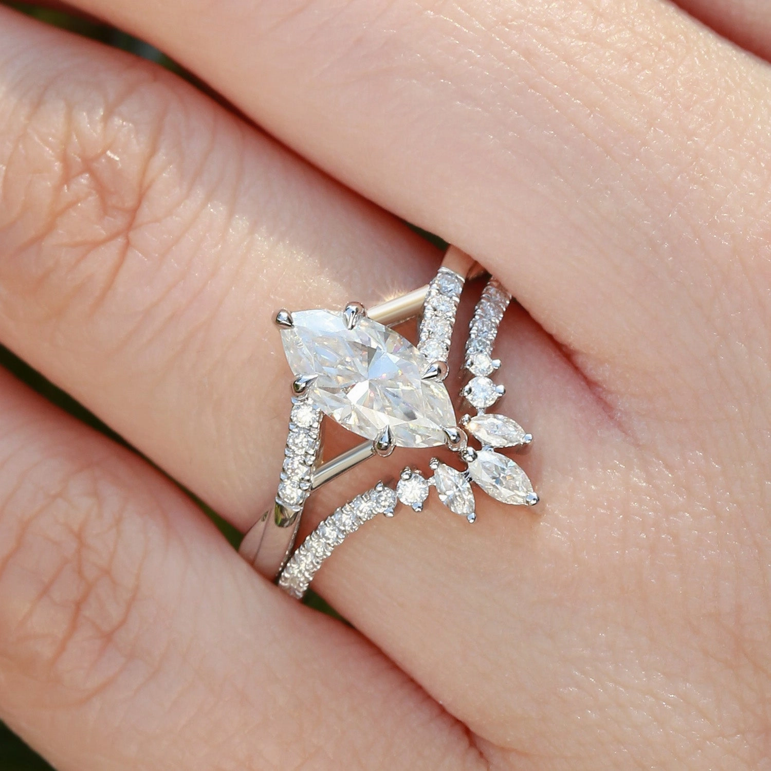 Stylish Accent Marquise Cut Moissanite Ring Set 2pcs - Astra