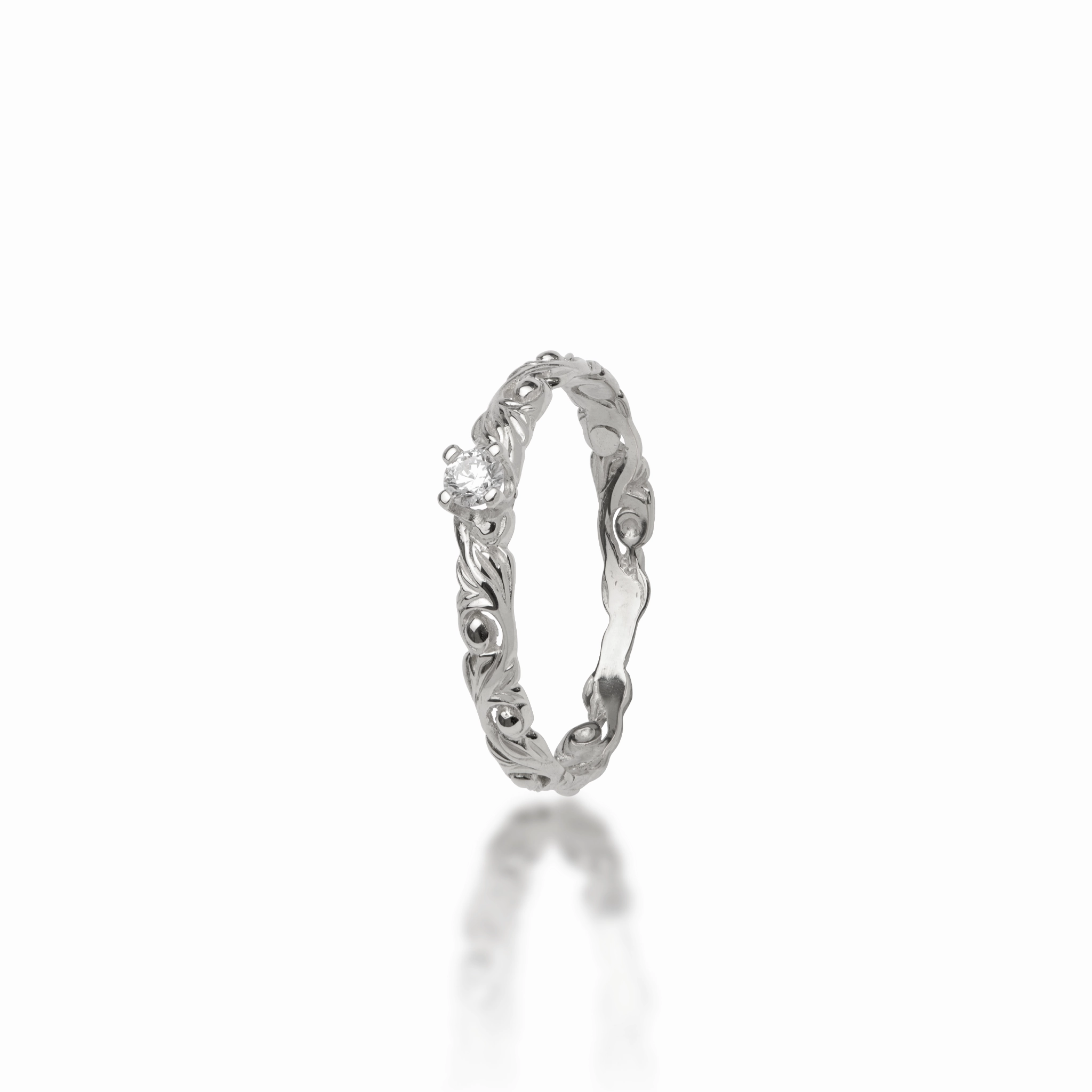Living Heirloom Ring in White Gold with Diamonds - 3mm Elegant Shine Pieces