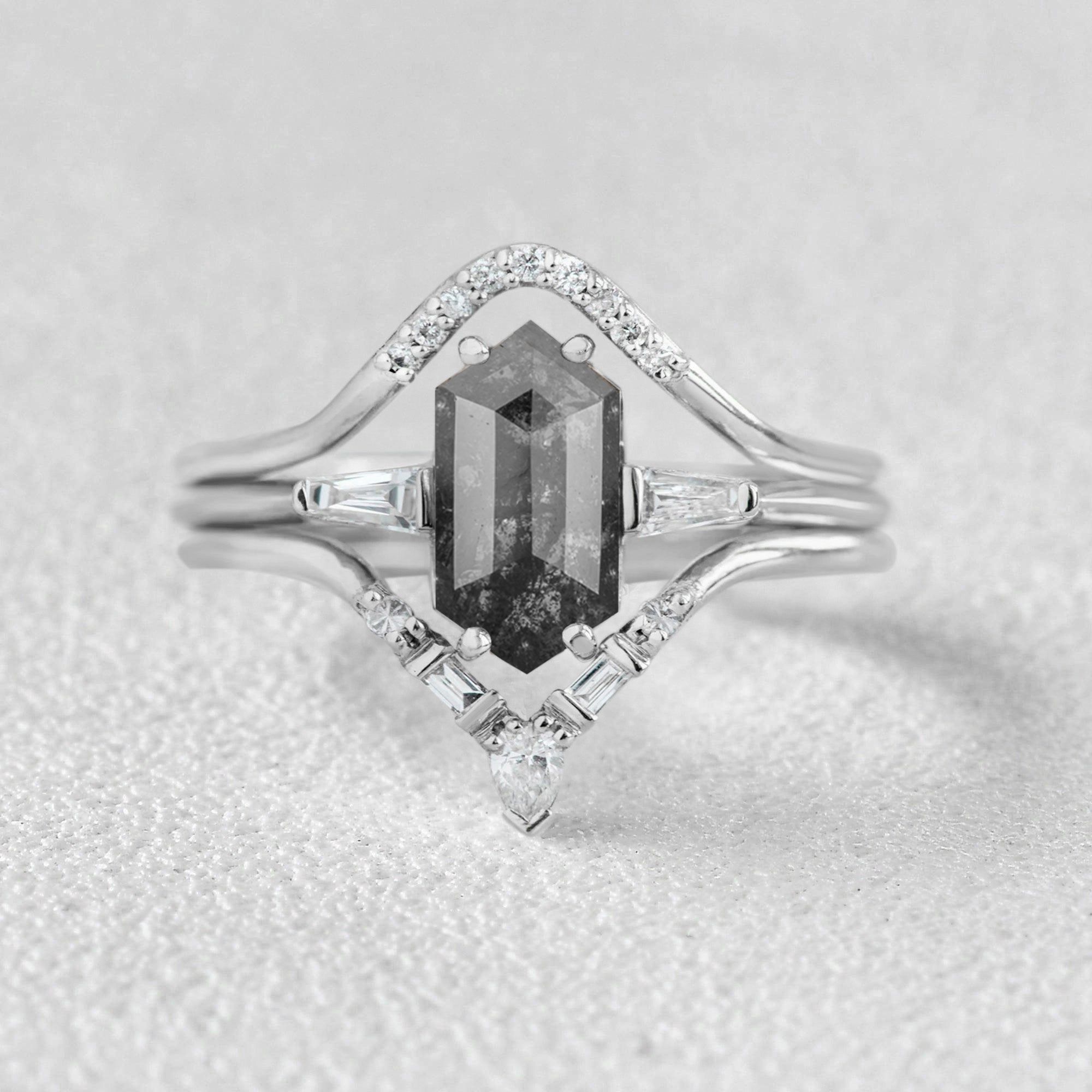 Beautiful finish Glittering Sparkle Long Hexagon Salt and Pepper Diamonds Vintage Ring Set 3pcs