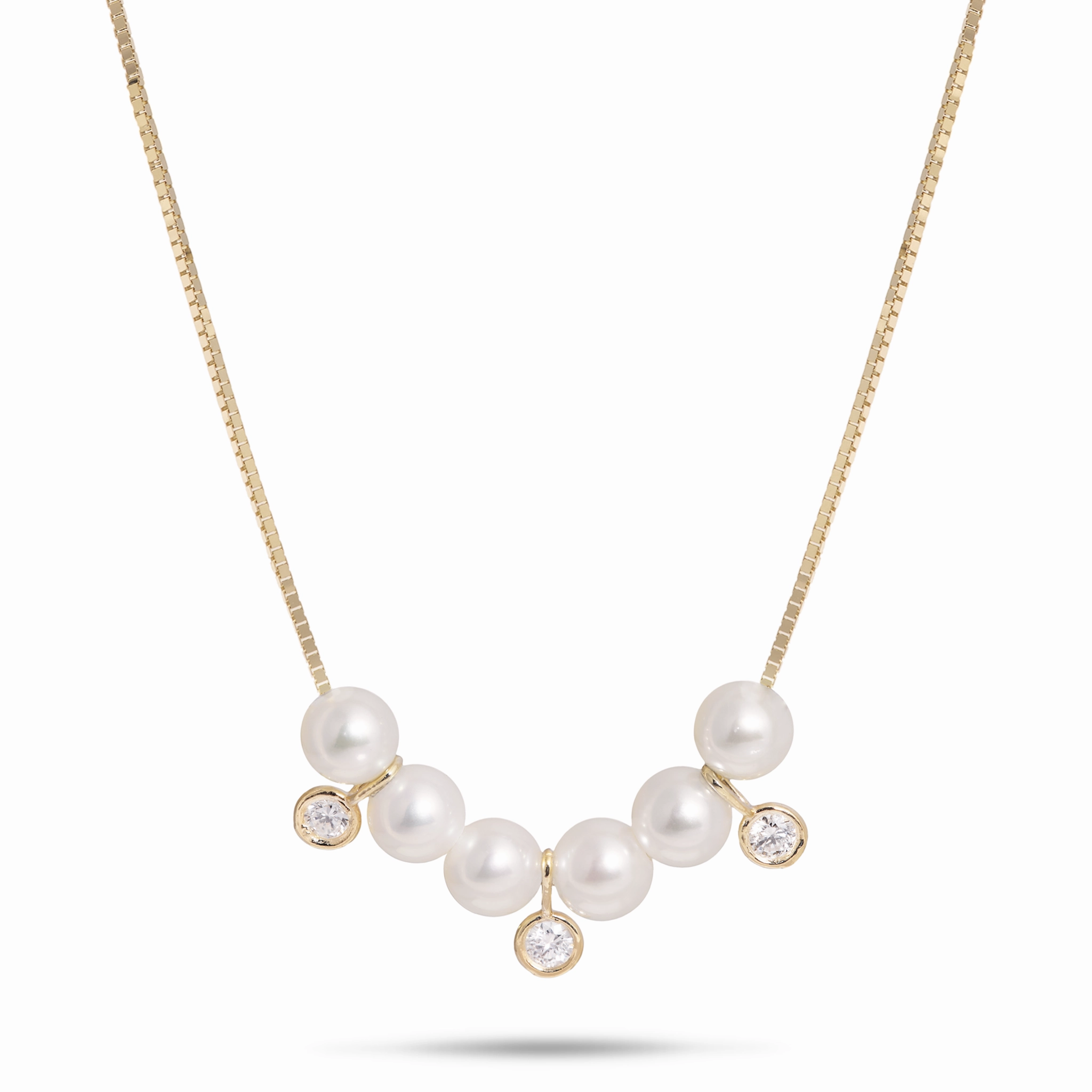 16-18" Adjustable Akoya White Pearl Necklace in Gold with Diamonds - 4.5-5mm Romantic Spark