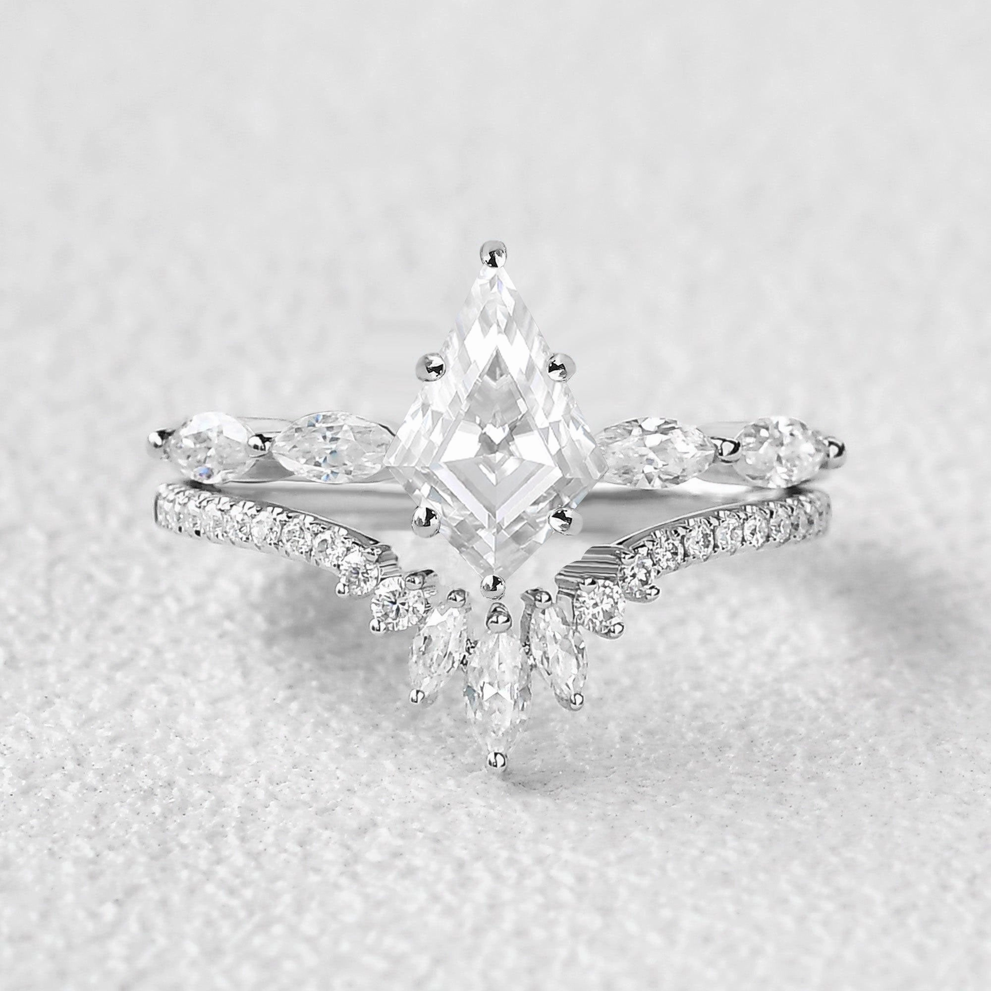Marquise Staccato Kite Cut Moissanite Engagement Ring Set 2pcs Artisan Product Refined Expression