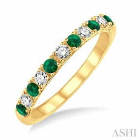 Gift Guide Niche Market 2.2 MM Round Cut Emerald and 1/5 Ctw Round Cut Diamond Precious Band in 14K Yellow Gold