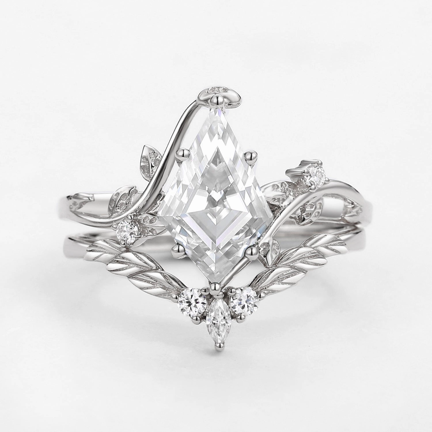 Moissanite Kite Cut Vine Engagement Ring Set 2pcs - Twigs Soft Spark