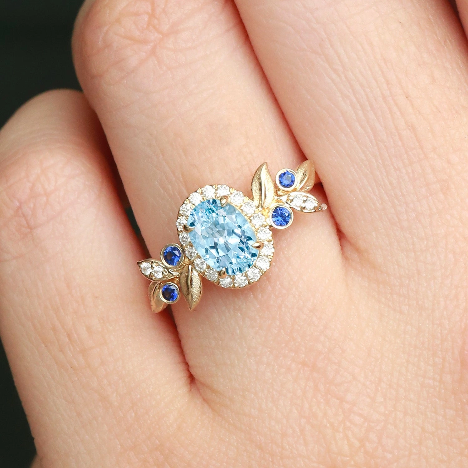 Oval Cut Leafy Aquamarine Halo Engagement Ring - Vireo Artful Detail