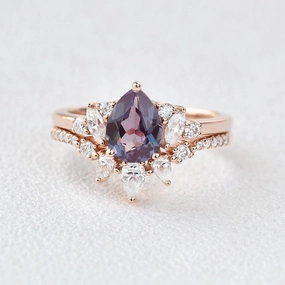 Quality Embellishment Pear Cut Lab Alexandrite & Moissanite Ring Set 2pcs - Elara