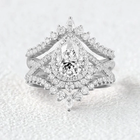 Urban Look Minimal Detail Pear Cut Moissanite Halo Infinity Engagement Ring Sets 3pcs
