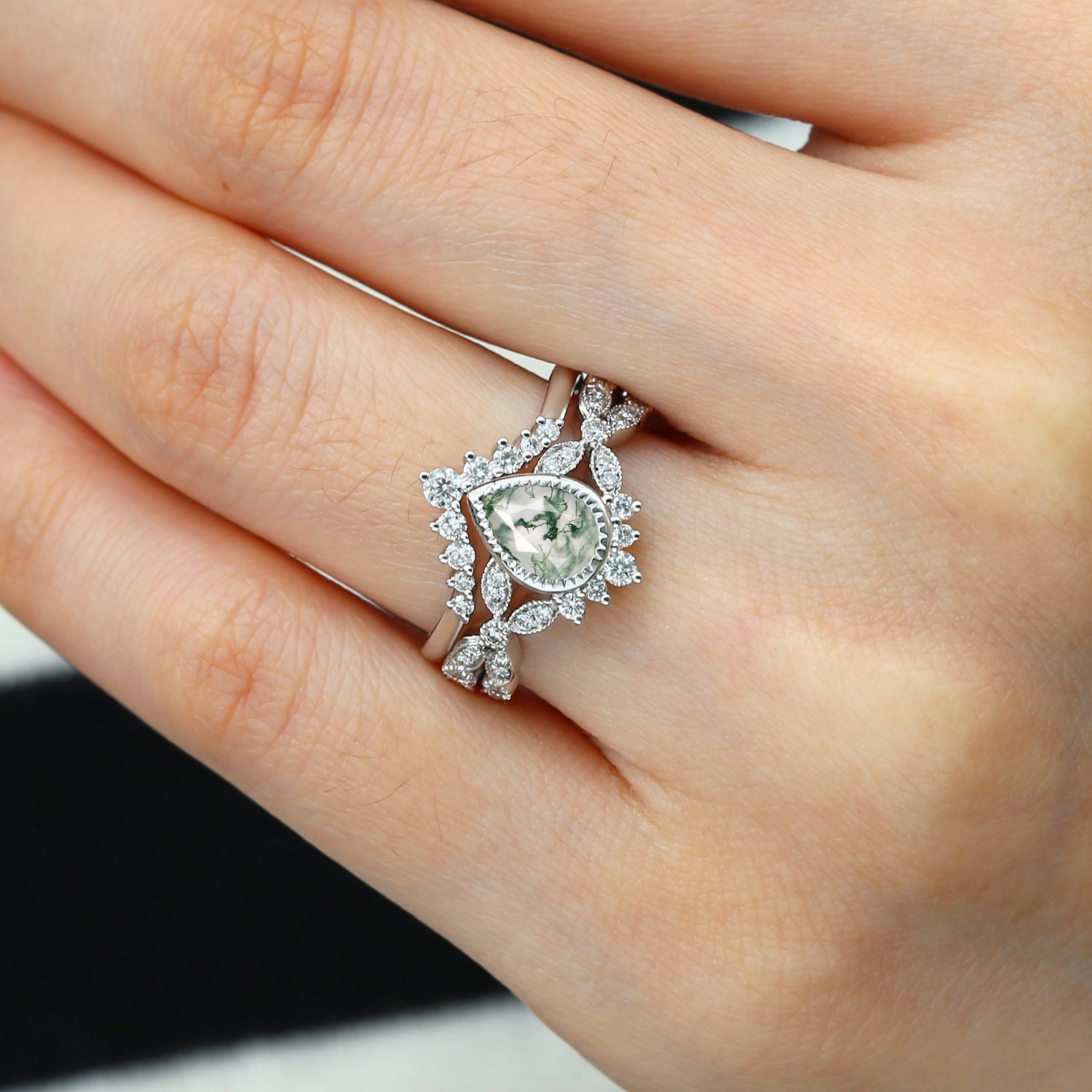 Romantic Design Premium Gift Pear Moss Agate Vintage Infinity Ring Set 2pcs - Vivienne