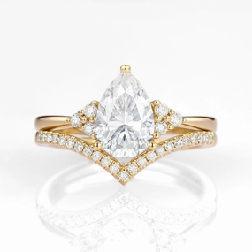 Vintage Pop Minimalist Design Pear Shaped Moissanite Chevron Rose Gold Ring Set 2pcs - Lily