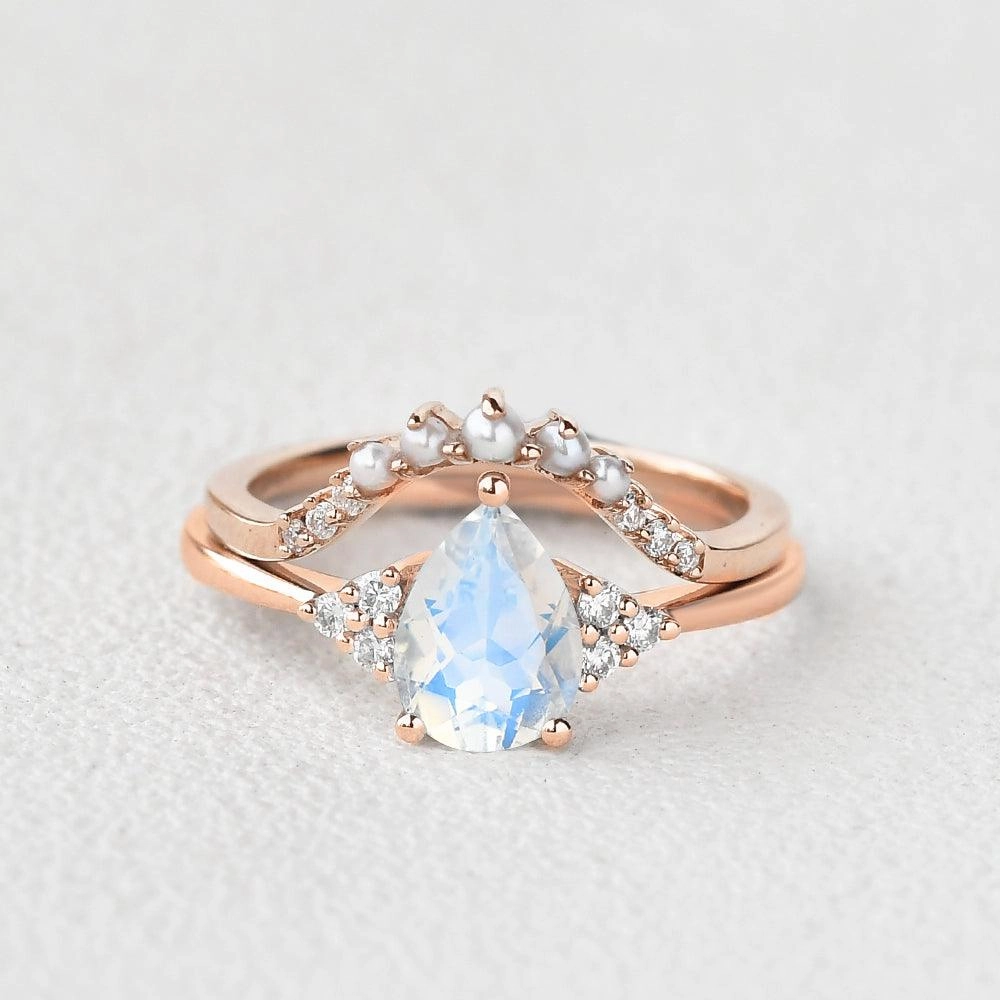 Branded Symbol Chic Finish Pear Shaped Moonstone & Pearl Vintage Inspired Ring Set 2pcs