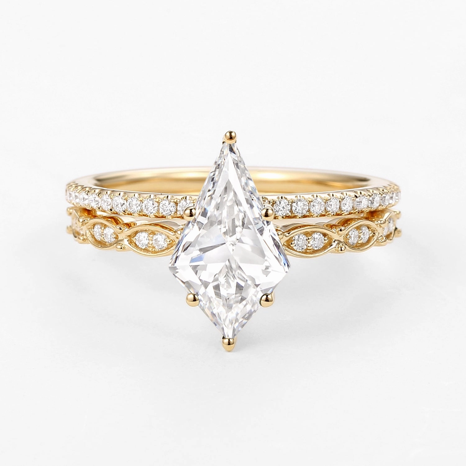 Kite Cut Lab Grown Diamond Engagement Ring with Straight Band Set 2pcs Lovely Appearance Vintage Bauble