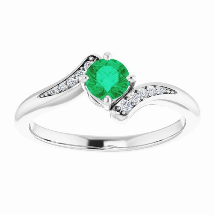 Platinum Natural Emerald & .04 CTW Natural Diamond Ring Artistic Style Shiny Detail