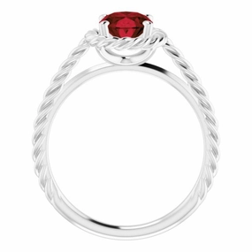 Stylish Memento Platinum Natural Mozambique Garnet Rope Ring
