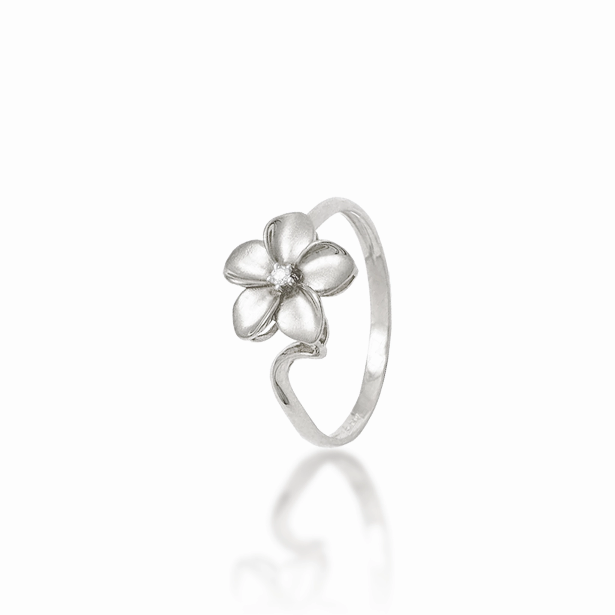 Plumeria Ring in White Gold with Diamond - 11mm Special Touch
