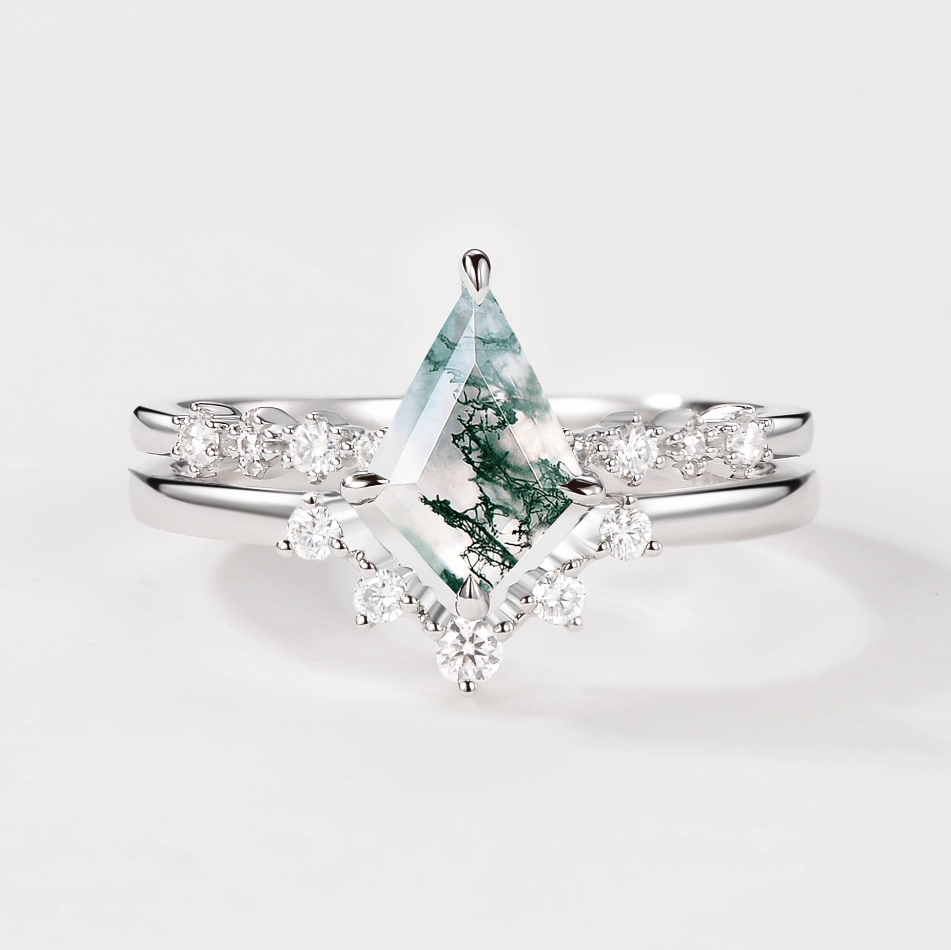 Subtle Shine Glistening Detail 1.5ct Vintage Moss Agate Engagement Ring Set 2pcs