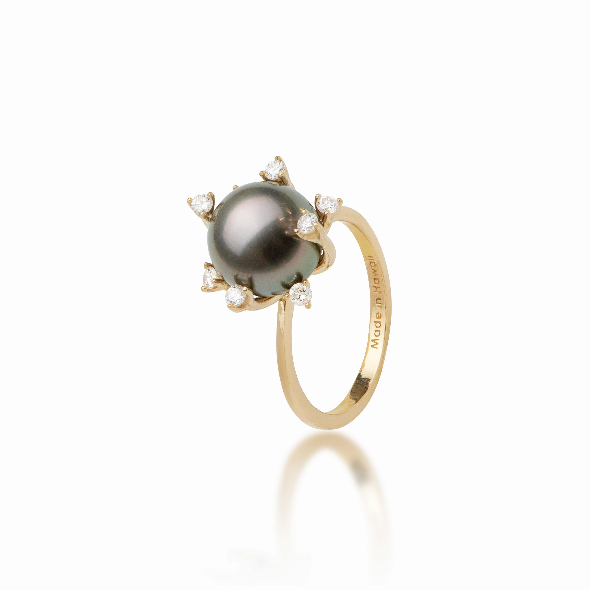 Vibrant Accessories Boho Accent Protea Tahitian Black Pearl Ring in Gold with Diamonds - 10-11mm