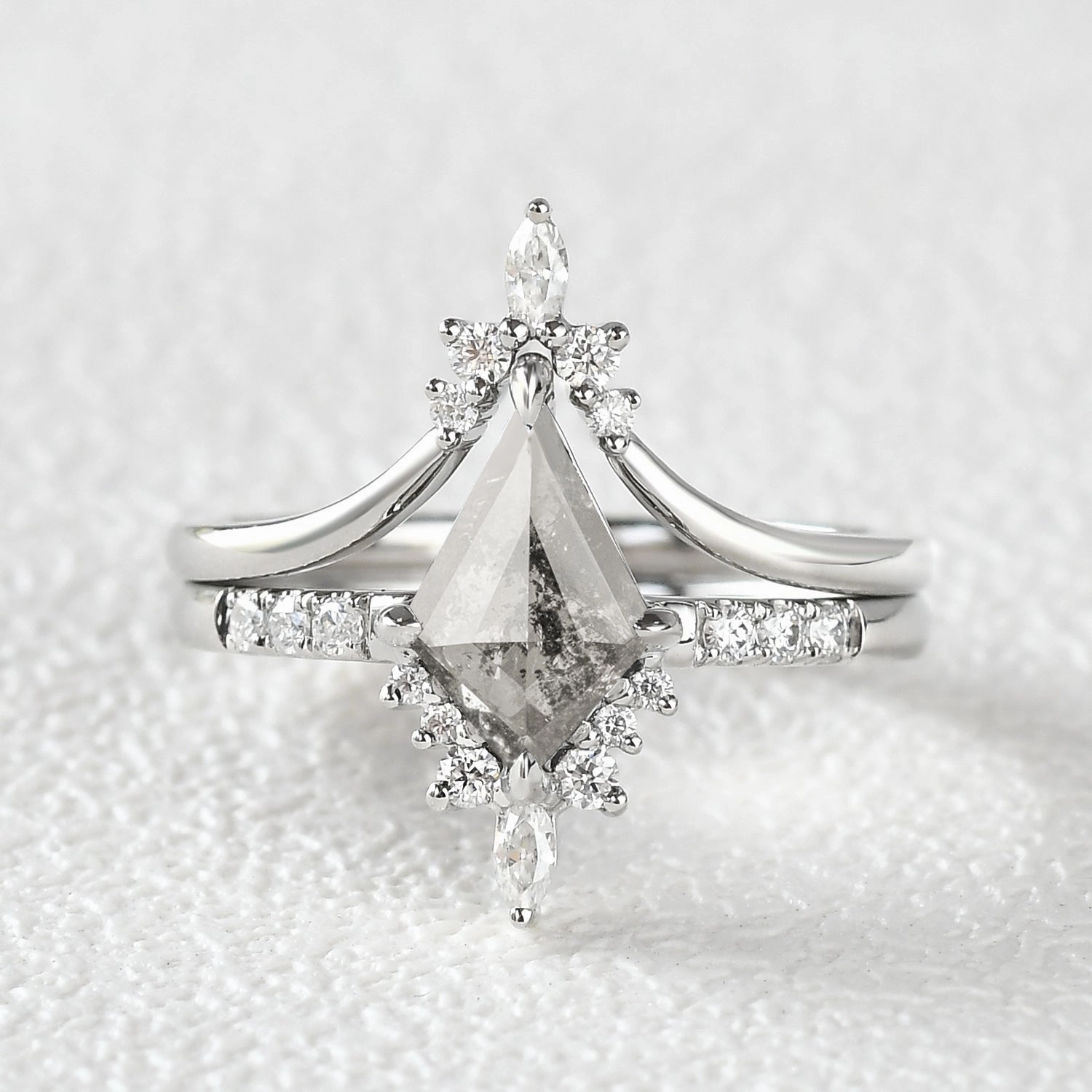 Salt and Pepper Diamonds Kite Cut Engagement Ring Set 2pcs - Starla Polished Mood