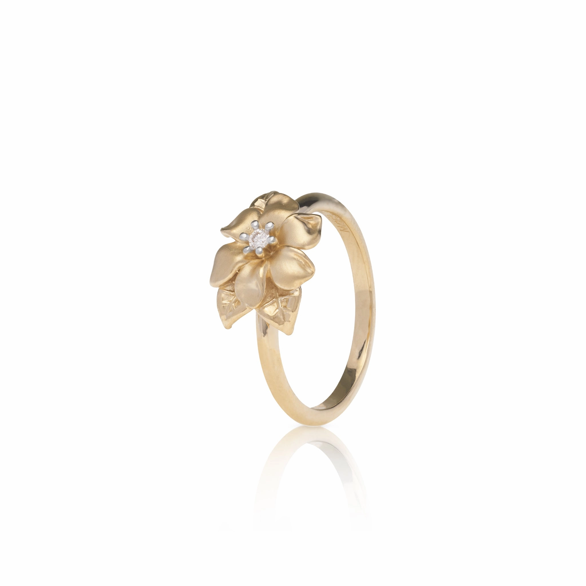 N????? Ring in Gold with Diamond - 10mm Urban Fit Statement Touch