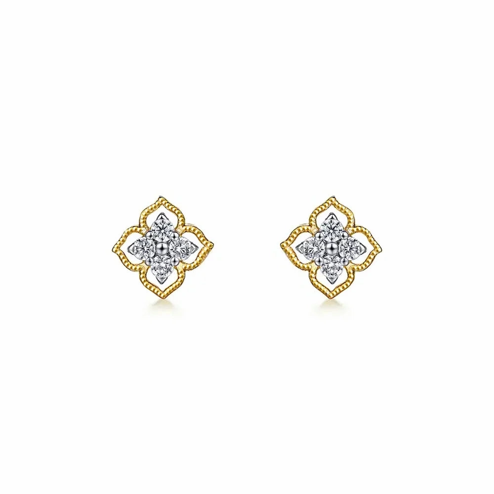 Soft Form Shiny Jewelry Touch Raised-Edge Clover Diamond Studs with Centered Sparkle