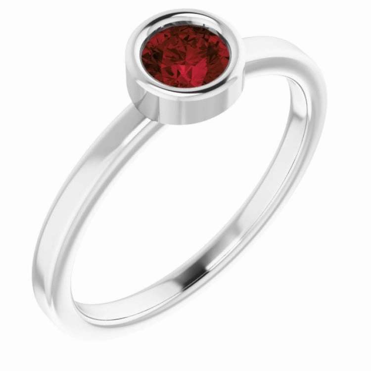Rhodium-Plated Sterling Silver 4.5 mm Natural Mozambique Garnet Ring Creative Accent Luxury Jewelry