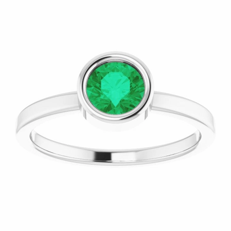 Sturdy Decoration Rhodium-Plated Sterling Silver 5.5 mm Lab-Grown Emerald Ring