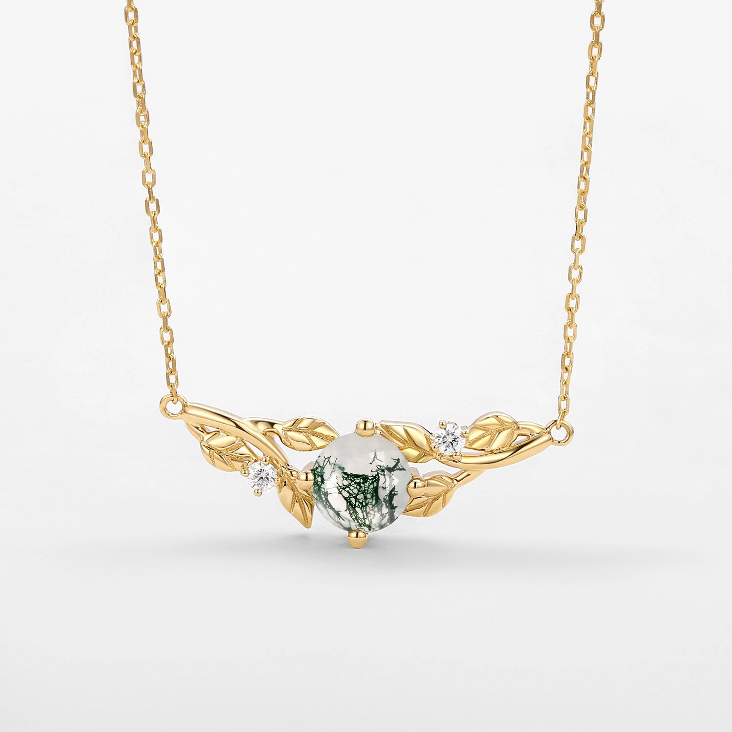 Round Cut Moss Agate Cute Leafy Necklace - Gardenia Essential Accessory