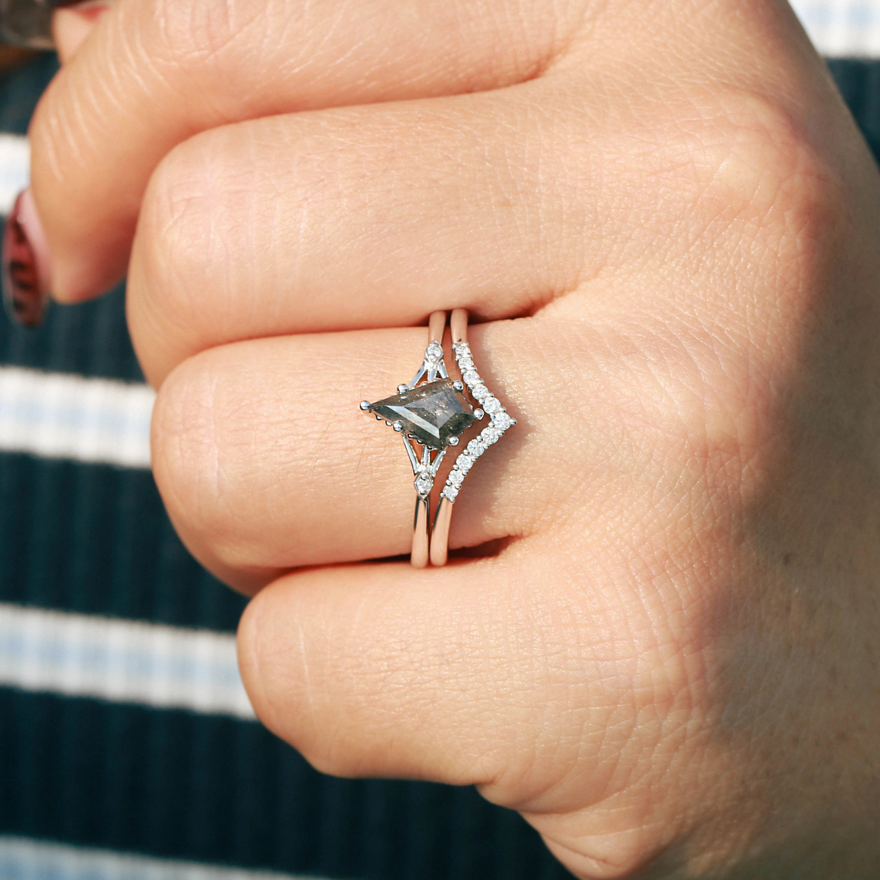 Vibe Piece Salt and Pepper Diamonds Solid Gold Engagement Ring Set 2pcs