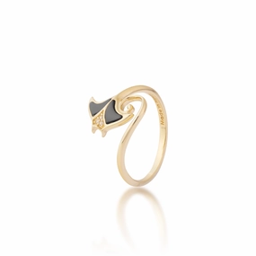Minimal Accent Vibrant Style Sealife Manta Ray Black Coral Ring in Gold with Diamonds - 12mm
