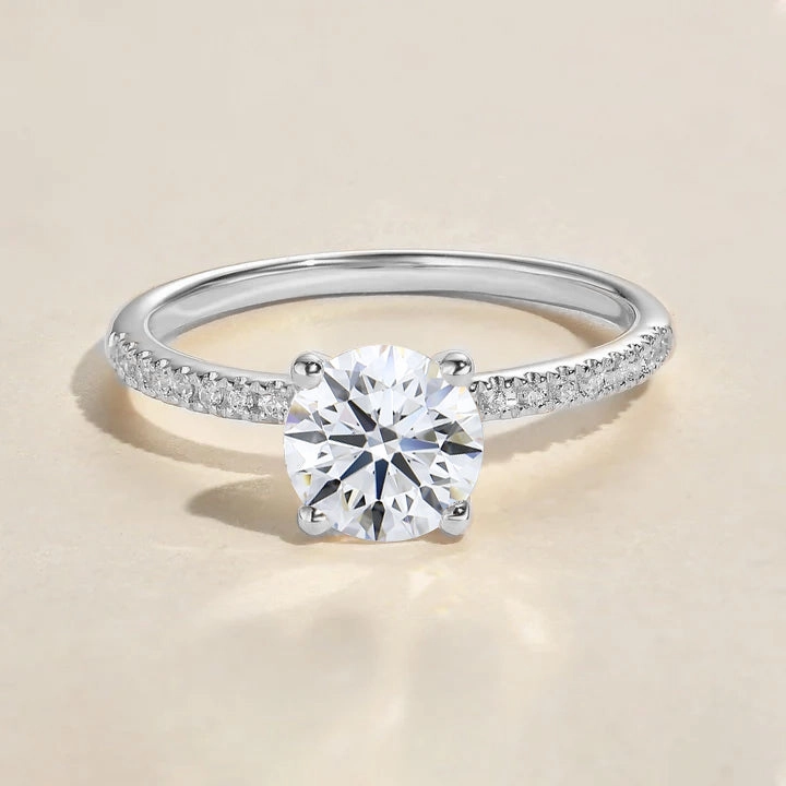 Excellent Item 1.0-2.0ct Round Classic 4-Prong Solitaire Lab Grown Diamond Ring