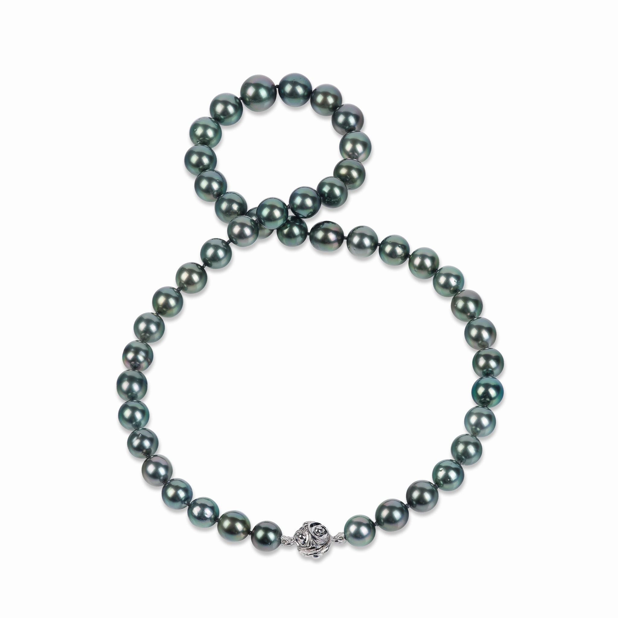 17-19" Tahitian Black Pearl Strand with Magnetic White Gold Clasp - 8-11mm Subtle Mood