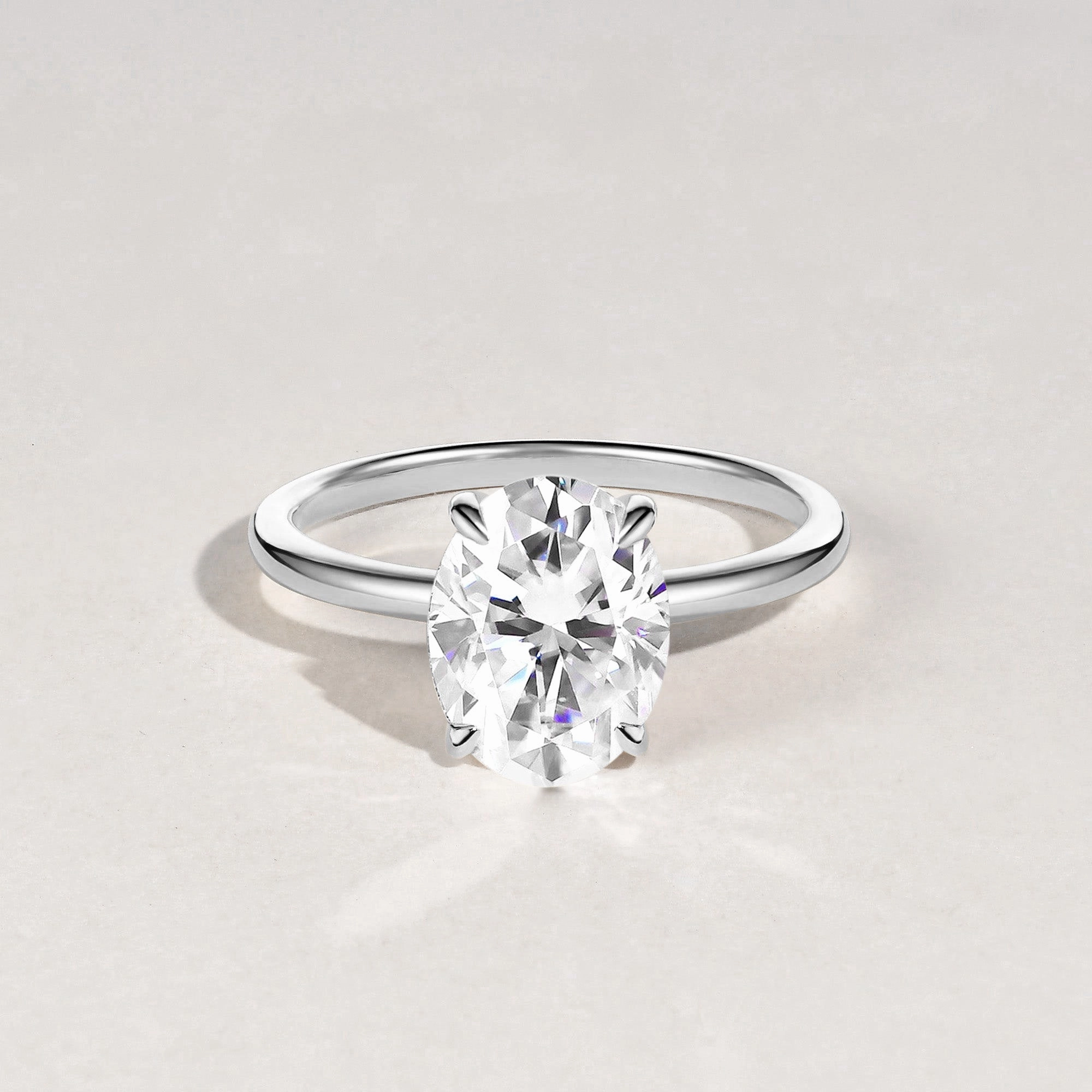 Creative Style 1.5ct Oval 4-Prong Moissanite Classic Solitaire Ring