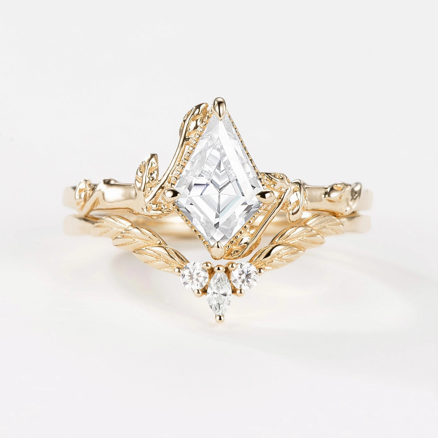 Understated Elegance Moissanite Leafy Inspired Engagement Ring Sets 2pcs