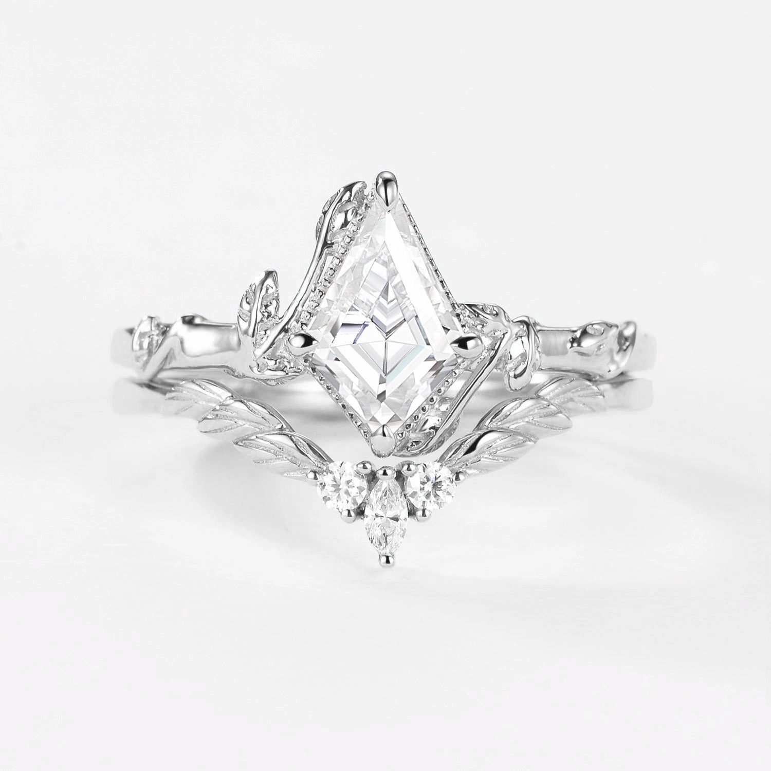 Moissanite Leafy Inspired Engagement Ring Sets 2pcs Unique Craft