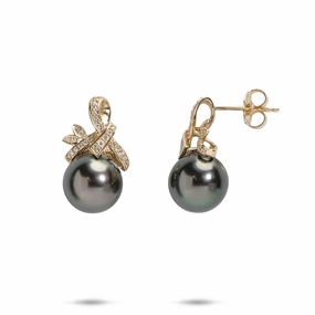 Tahitian Black Pearl Earrings in Gold with Diamonds - 9-10mm Effortless Charm
